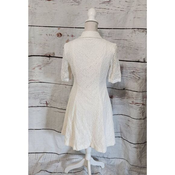 Gal Meets Glam Leighton Lace Shirt Dress Size 4 - Picture 3 of 7